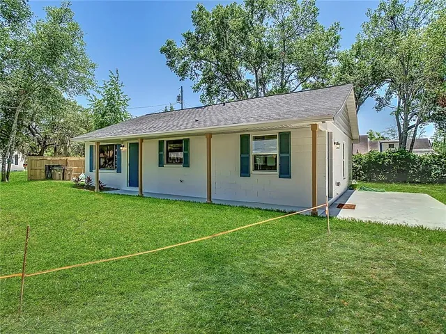 $279,000 | 3745 Martin Avenue, Mount Dora, FL 32757