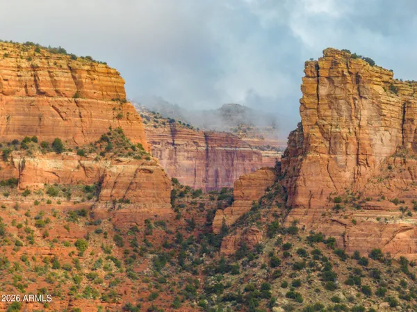 $2,099,999 | 9 Montazona Trial, Sedona, AZ 86351