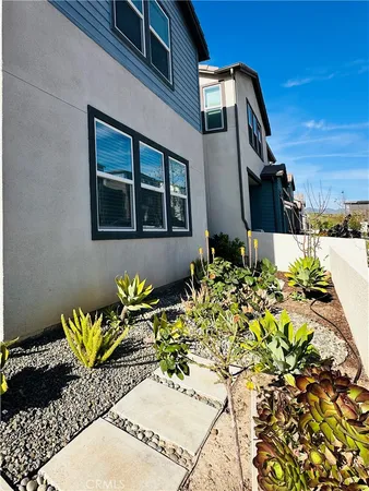 $6,900 | 271 Tank, Irvine, CA 92618