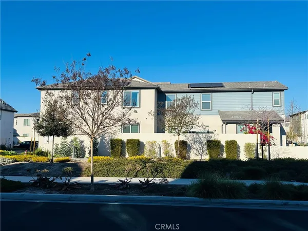 $6,900 | 271 Tank, Irvine, CA 92618