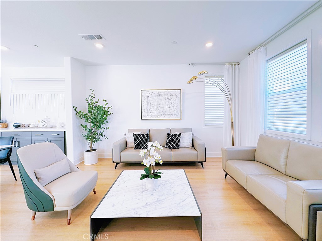 271 Tank Irvine, CA 92618 - Photo 6 of 54