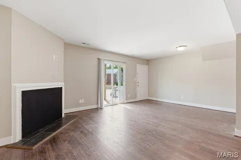 $169,900 | 9129 Wrenwood Lane, Brentwood, MO 63144