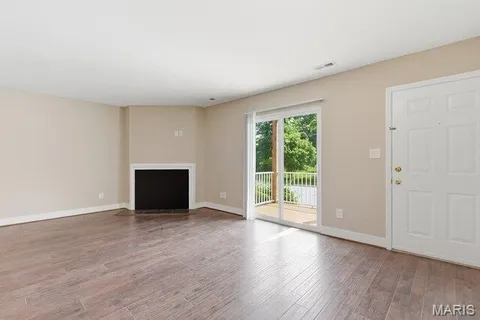 $169,900 | 9129 Wrenwood Lane, Brentwood, MO 63144