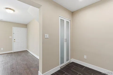 $169,900 | 9129 Wrenwood Lane, Brentwood, MO 63144