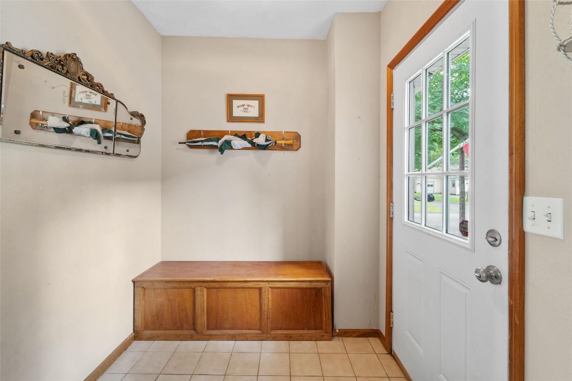 17 Rochelle Road Binghamton, NY 13901 - Photo 4 of 25 Gallery Image 4