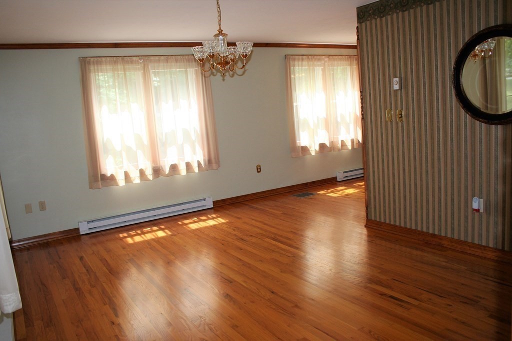152 Podunk Road Sturbridge, MA 01566 - Photo 9 of 22 Gallery Image 9