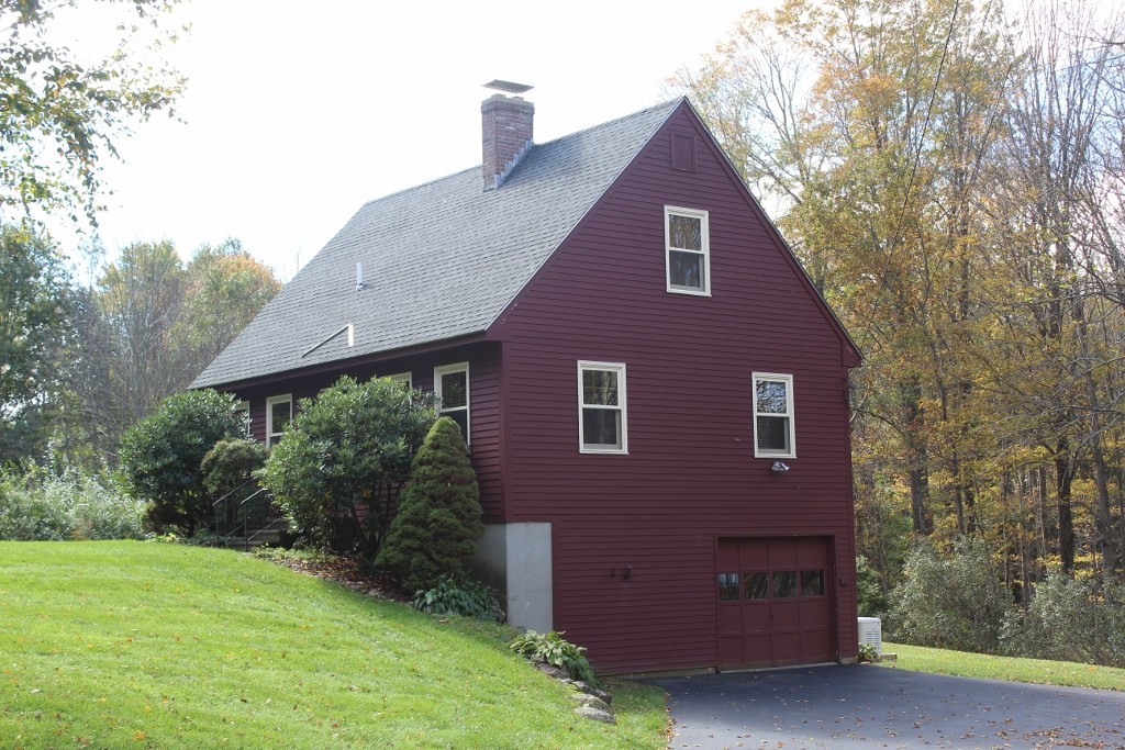 10 East Hill Road East Oakham, MA 01068 - Photo 19 of 21 Gallery Image 19