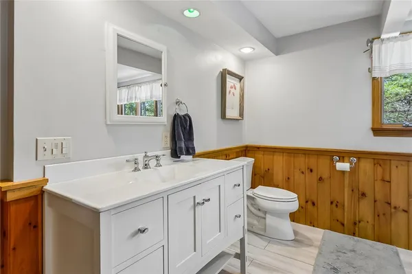 $699,000 | 320 Shannock Road, South Kingstown, RI 02879