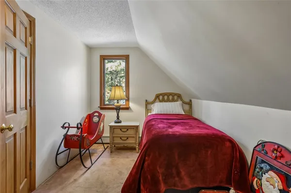 $699,000 | 320 Shannock Road, South Kingstown, RI 02879