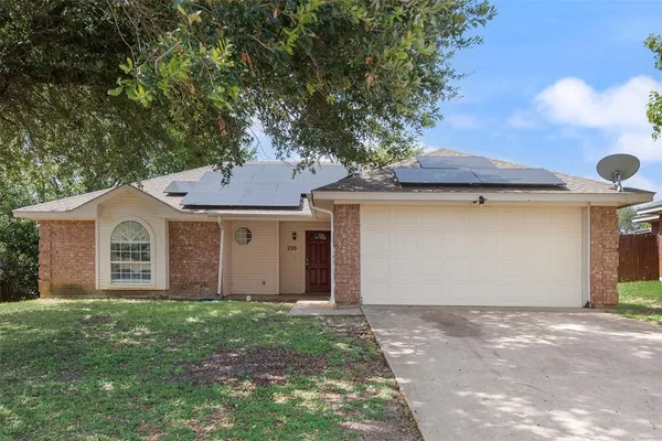 $265,000 | 220 Hollywood Drive, Glenn Heights, TX 75154