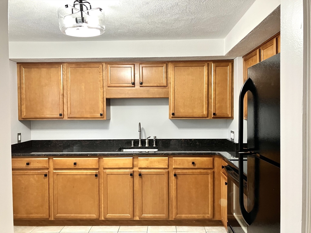 25 Naples Avenue, Unit R Saugus, MA 01906 - Photo 7 of 13