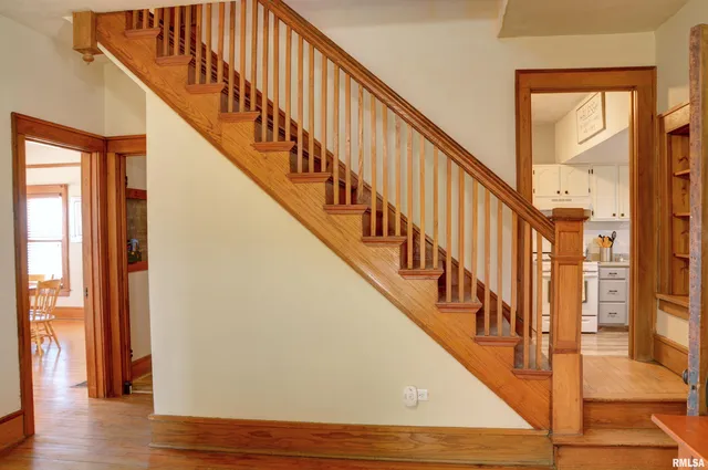 $269,900 | 18046 County Road 1000 East, Good Hope, IL 61438