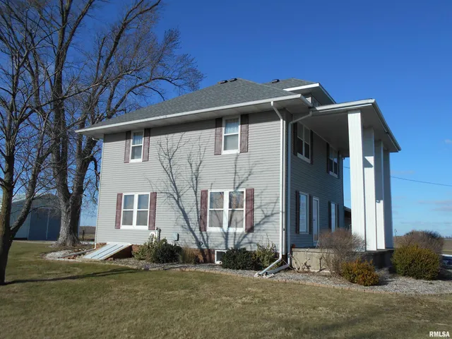 $269,900 | 18046 County Road 1000 East, Good Hope, IL 61438