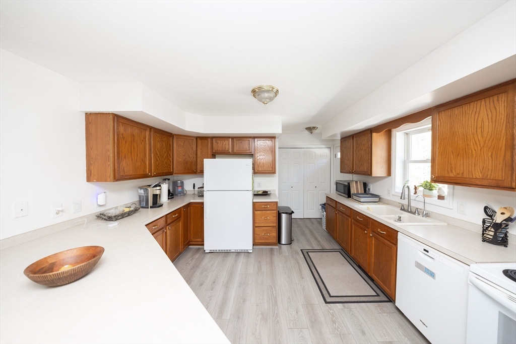 2266 Old Turnpike Road Oakham, MA 01068 - Photo 16 of 23 Gallery Image 16