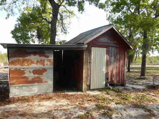 5302 Smith Road, Unit 1 Perry, FL 32348 - Photo 3 of 18 Gallery Image 3