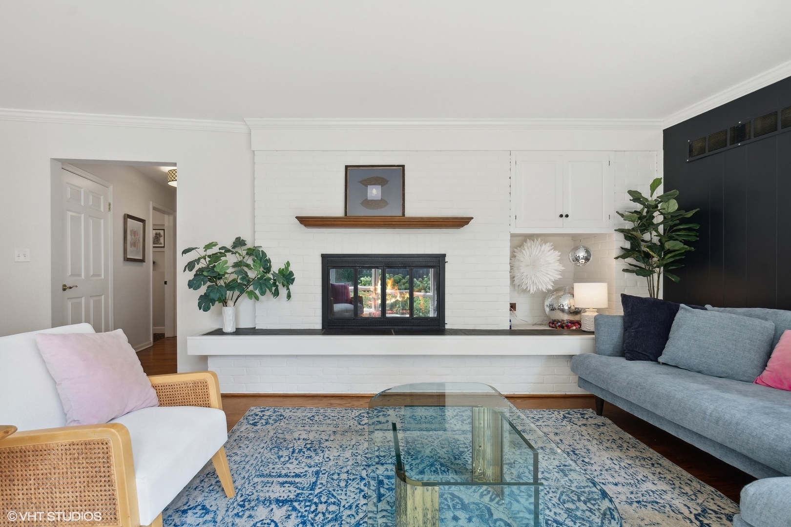 845 Forest Hill Road Lake Forest, IL 60045 - Photo 18 of 41 a living room with furniture and a fireplace