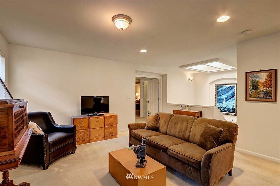 17111 3rd Place West Bothell, WA 98012 - Photo 14 of 24