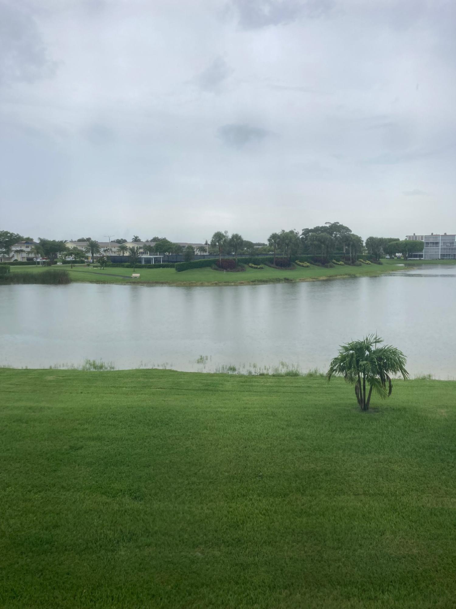 2076 Exeter Boca Raton, FL 33434 - Photo 9 of 9 25996A1D-6A01-4560-AC3E-9A496F72EDD6