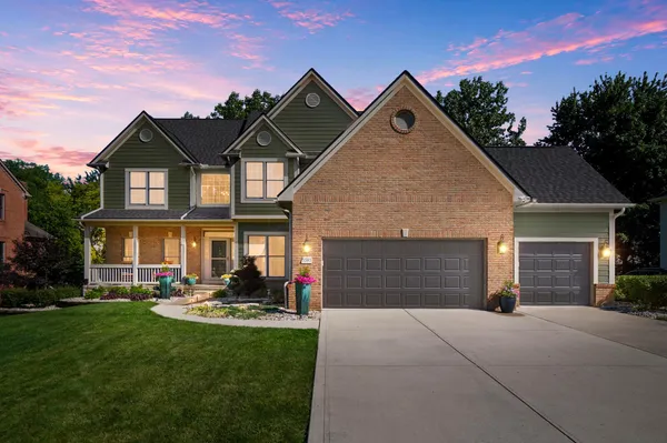 $800,000 | 5585 Ketch Street, Lewis Center, OH 43035