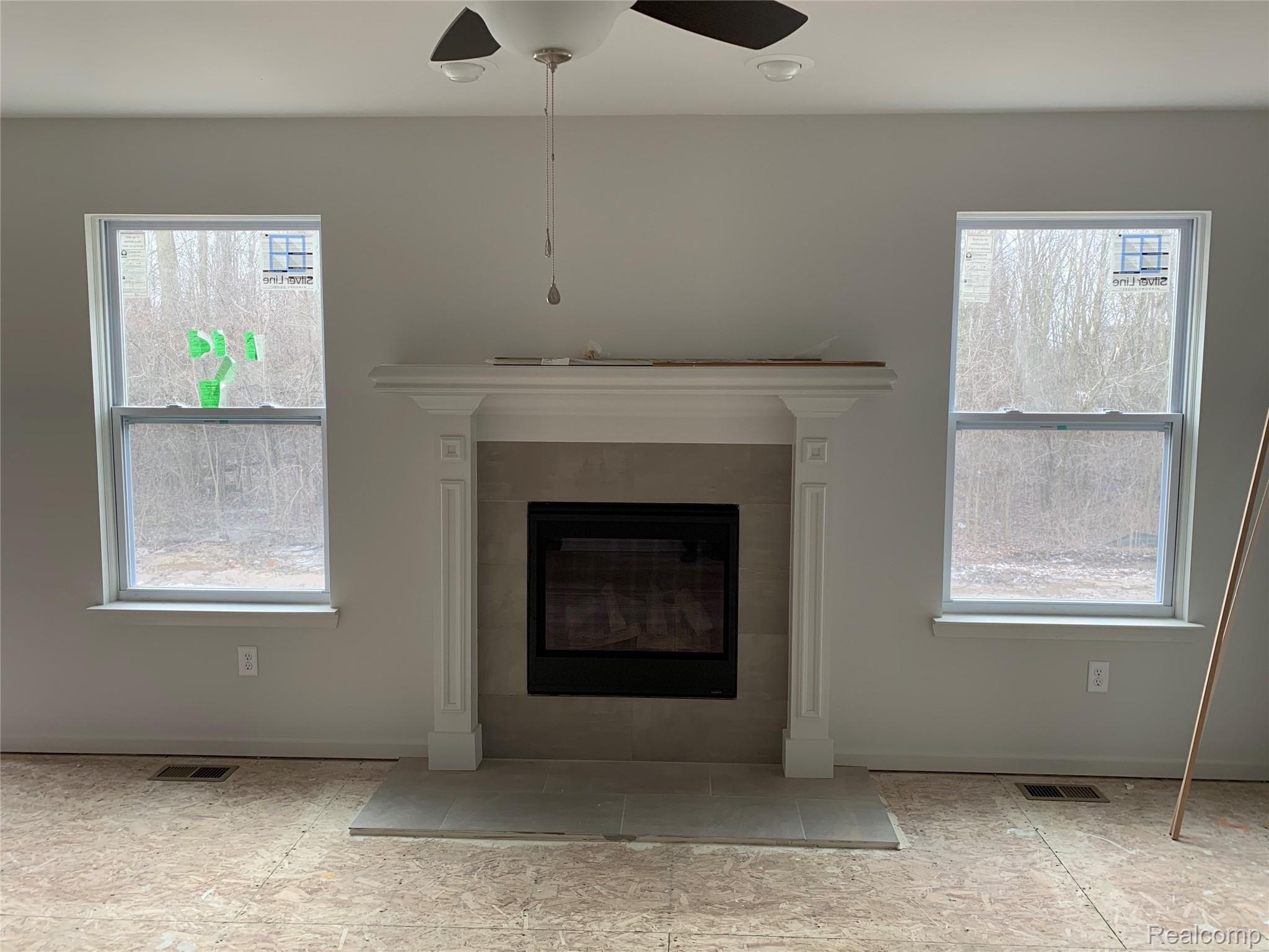42891 Colonial Road Belleville, MI 48111 - Photo 7 of 14 Gas Direct Vented Fireplace