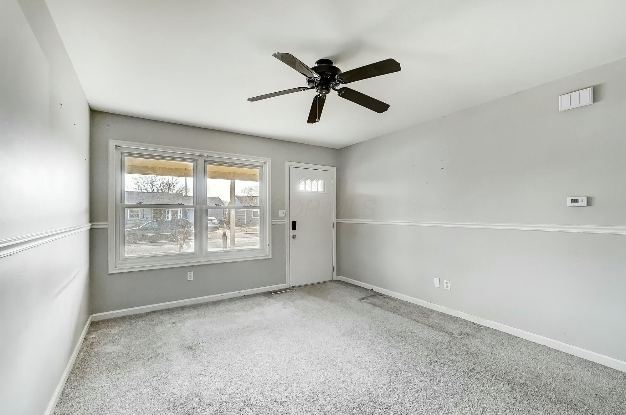 365 Lombard Road Columbus, OH 43228 - Photo 4 of 28 tempImage64YyGy