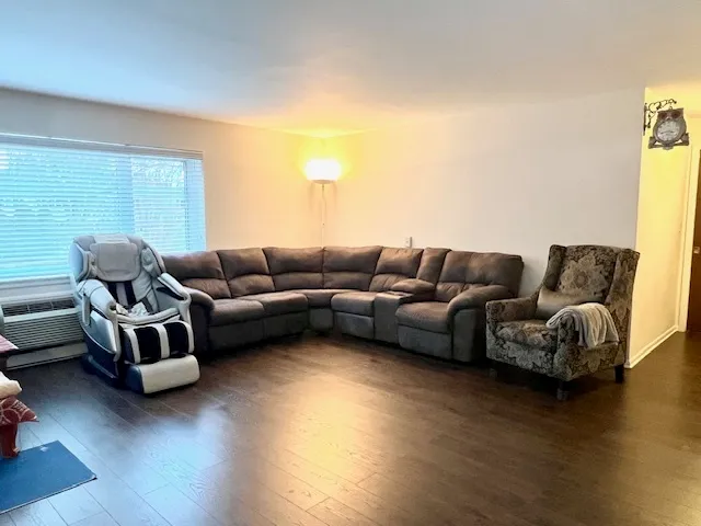 $319,000 | 2700 Bel Aire Drive, Unit 104, Arlington Heights, IL 60004