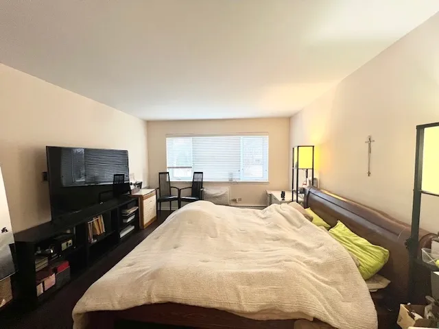 $319,000 | 2700 Bel Aire Drive, Unit 104, Arlington Heights, IL 60004