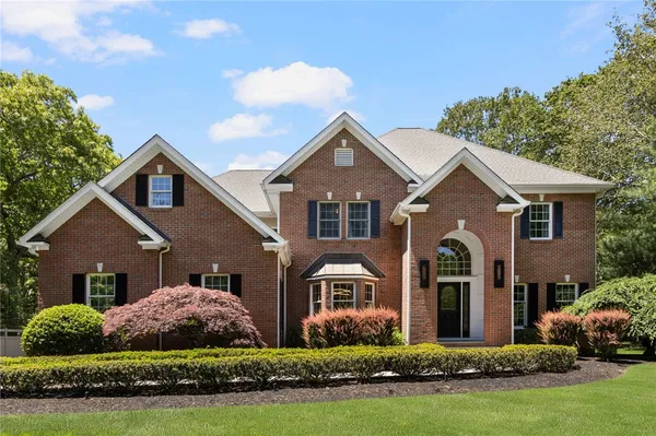 $1,525,000 | 19 Cassandra Lane, North Kingstown, RI 02852
