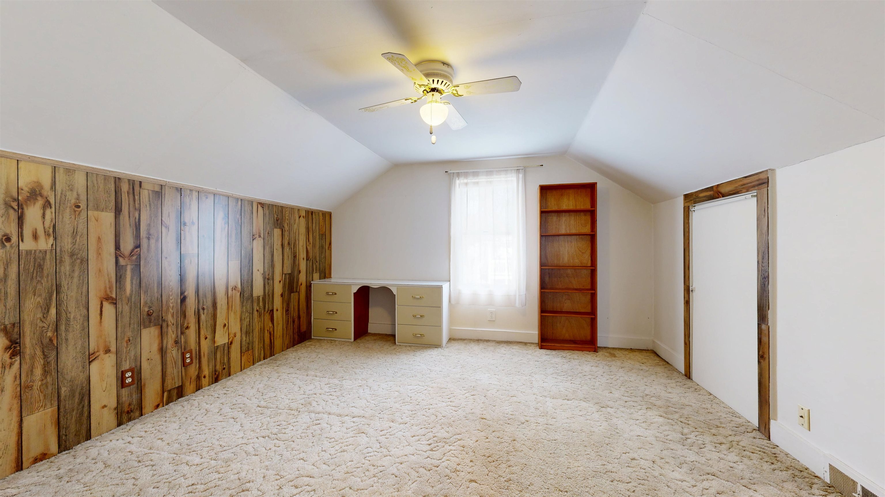 93 Russell Street Winooski, VT 05404 - Photo 11 of 20