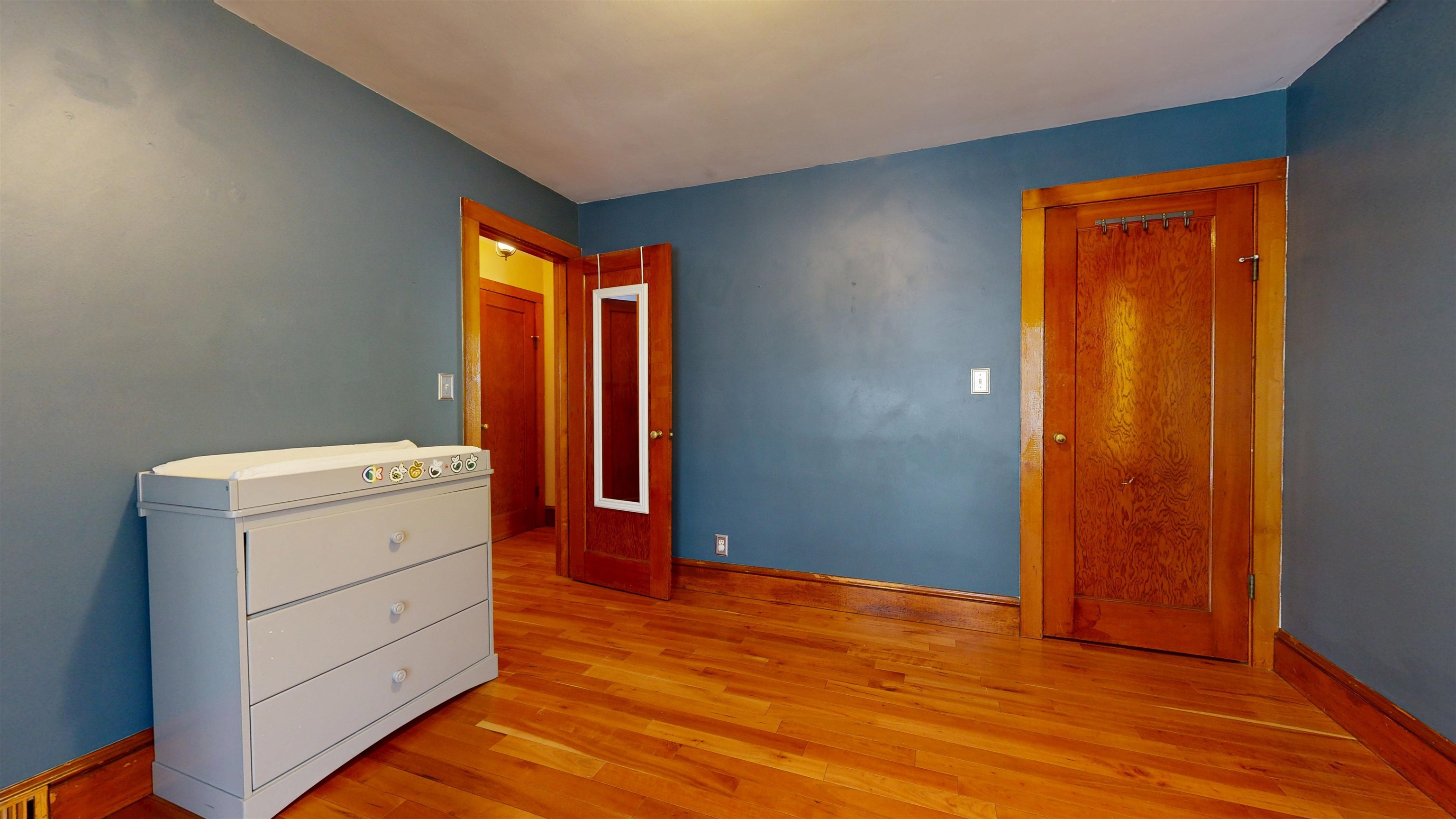 93 Russell Street Winooski, VT 05404 - Photo 7 of 20