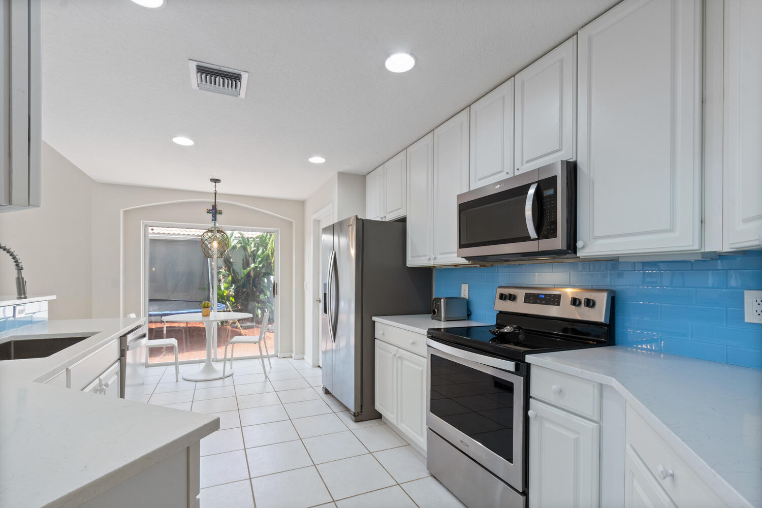 23426 Alzira Circle Boca Raton, FL 33433 - Photo 11 of 27 23426 Alzira Cir Boca Raton FL-large-020