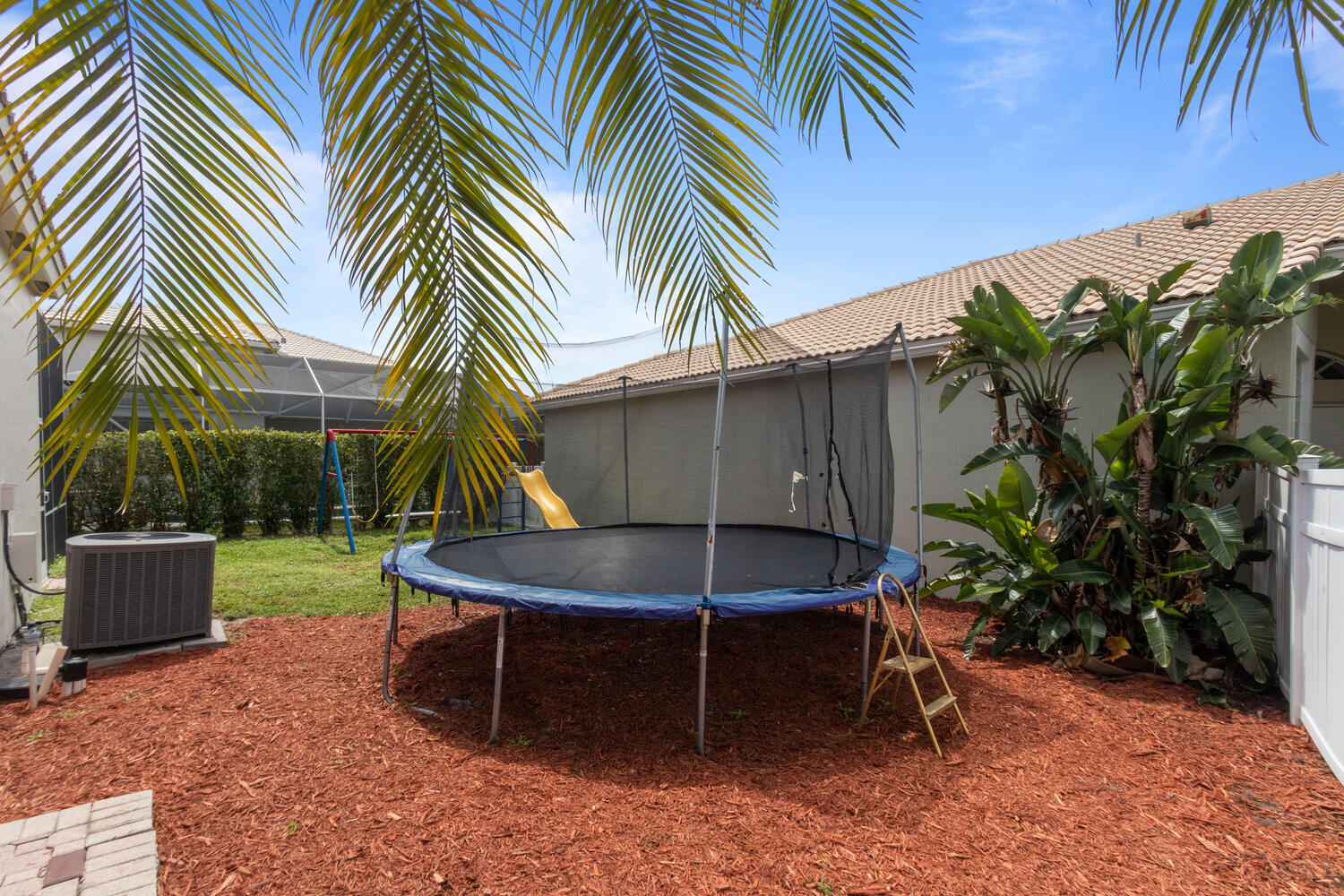 23426 Alzira Circle Boca Raton, FL 33433 - Photo 23 of 27 23426 Alzira Cir Boca Raton FL-large-036