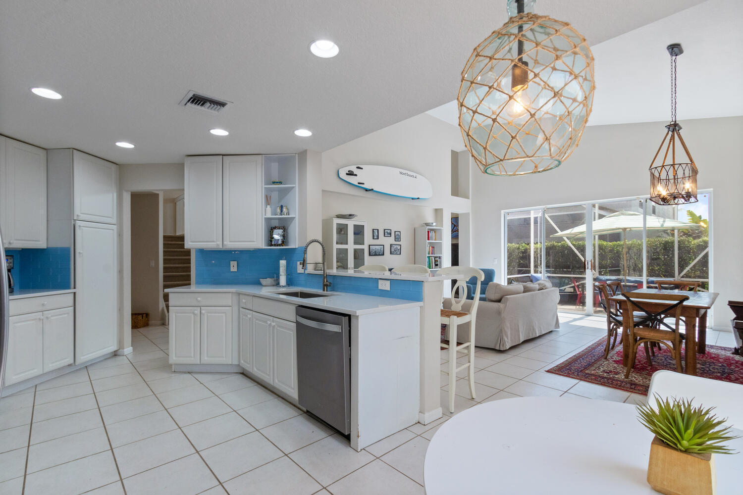 23426 Alzira Circle Boca Raton, FL 33433 - Photo 9 of 27 23426 Alzira Cir Boca Raton FL-large-019