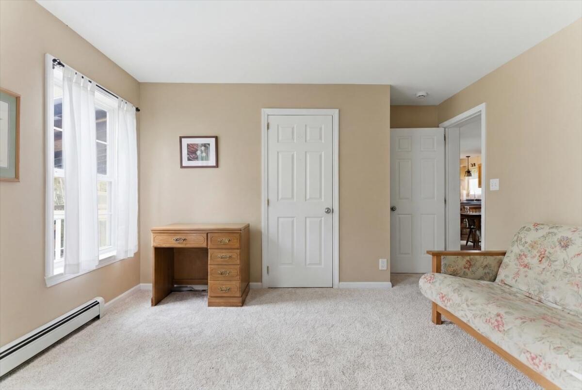 37 Palmer Road Pittston, ME 04345 - Photo 31 of 57 31-DSC05450_declutter_2ff2bc71