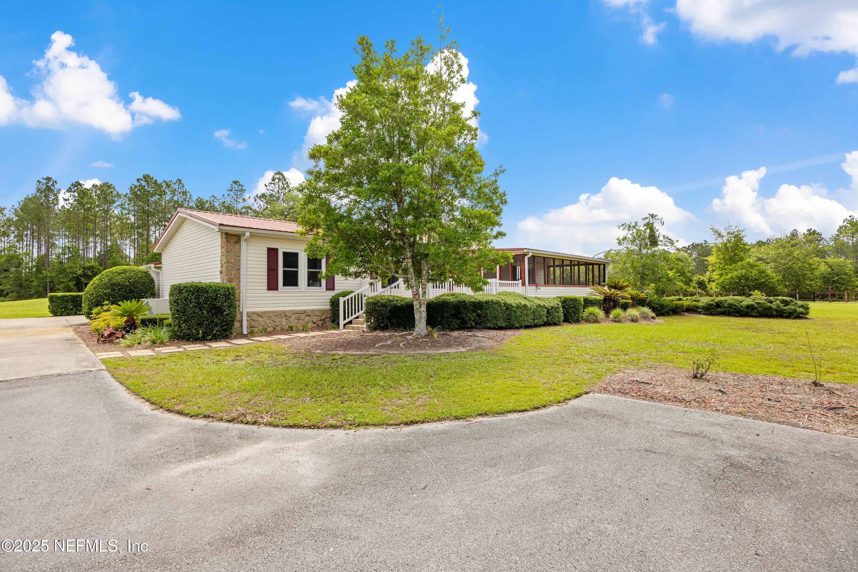 14888 Northeast 148th Path Raiford, FL 32083 - Photo 11 of 61 Front