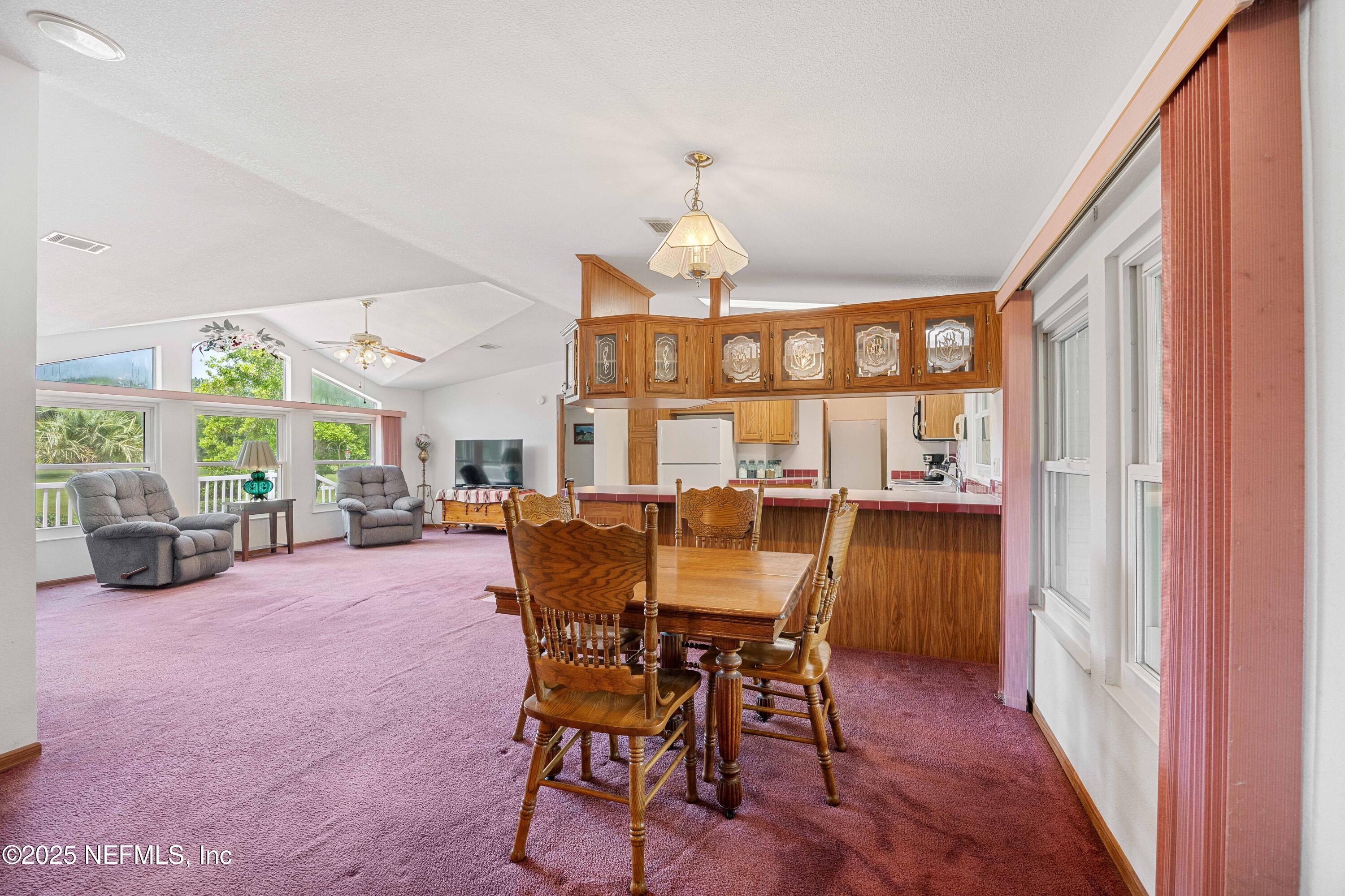 14888 Northeast 148th Path Raiford, FL 32083 - Photo 32 of 61 Dining Area