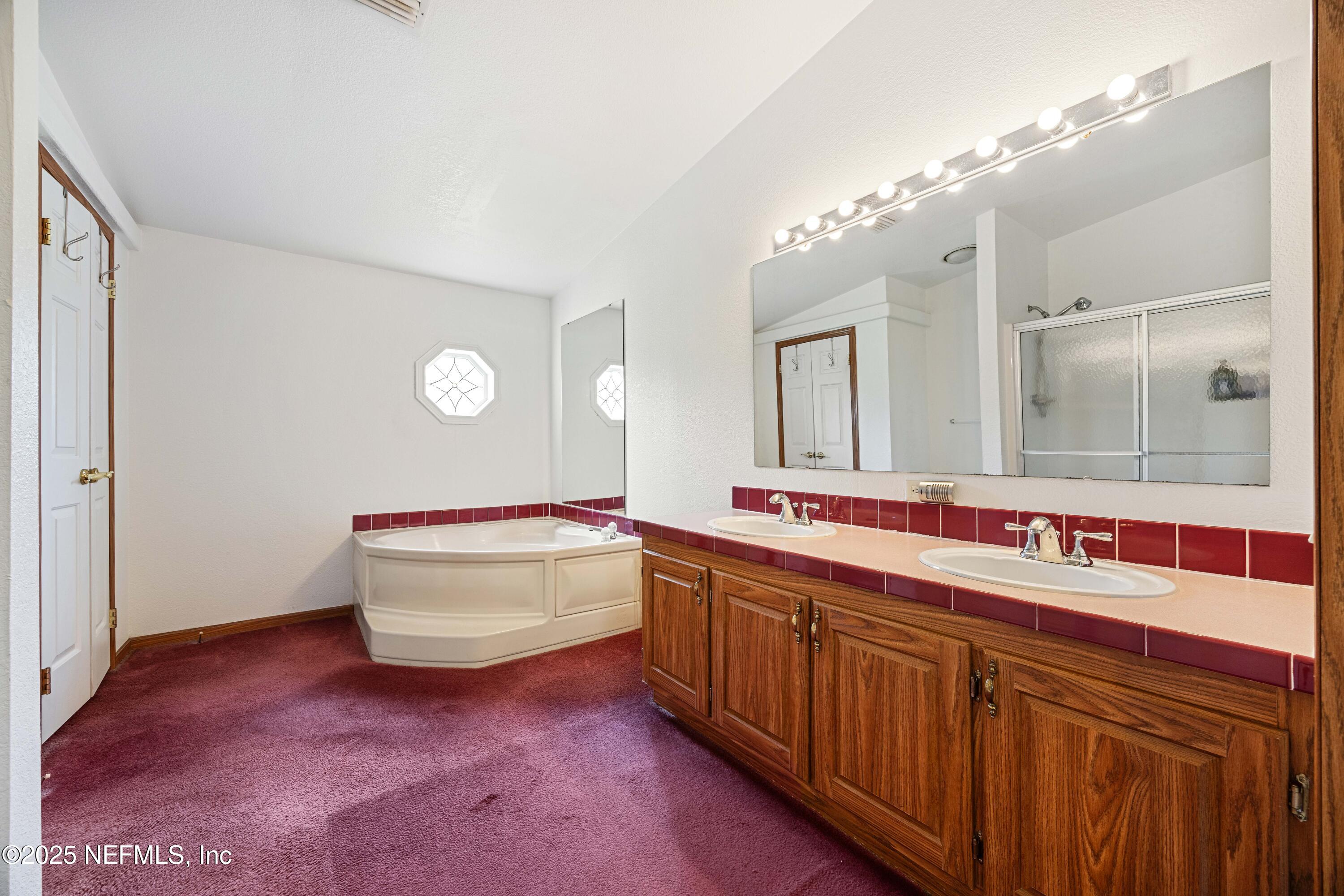 14888 Northeast 148th Path Raiford, FL 32083 - Photo 43 of 61 Primary Bath 2