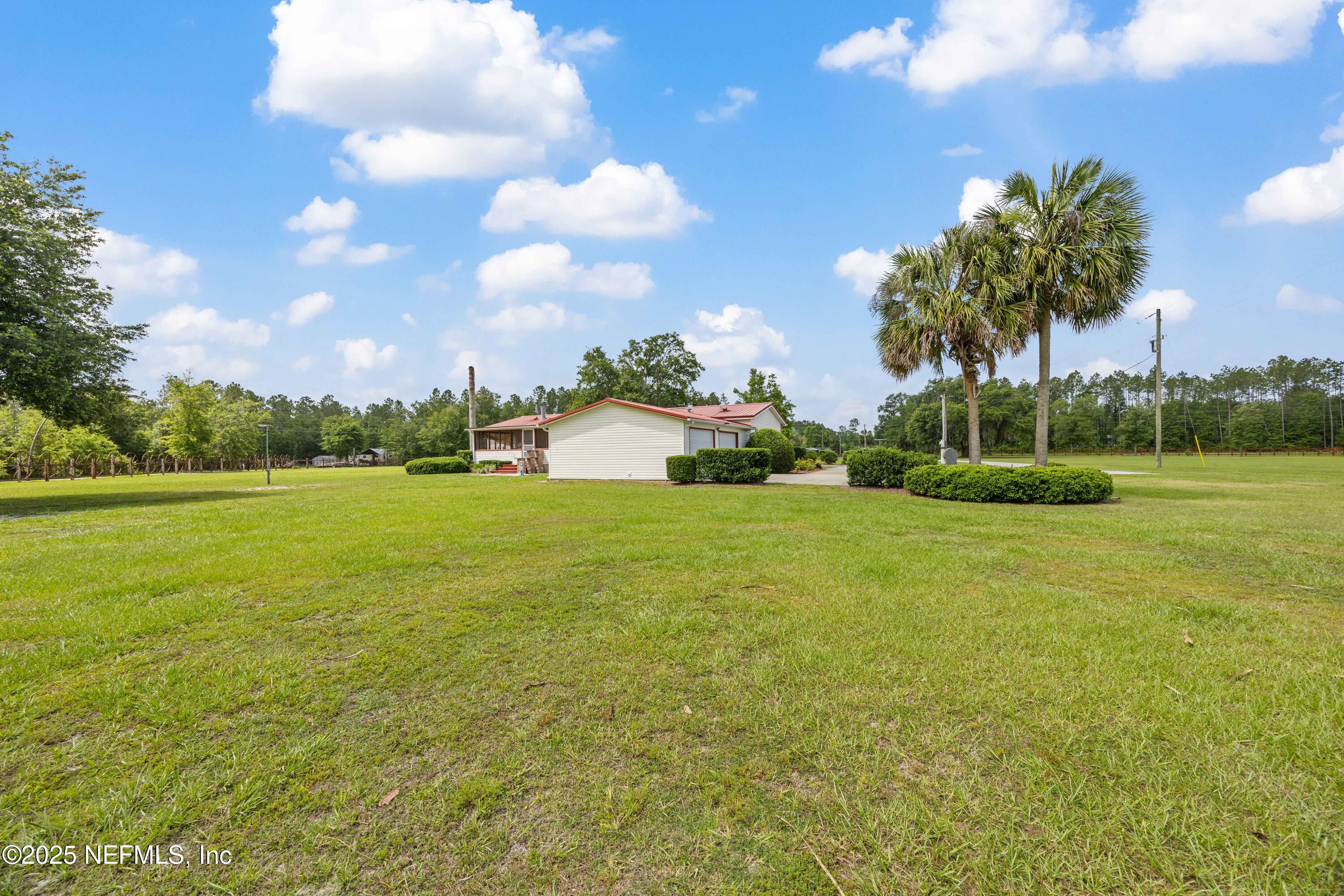 14888 Northeast 148th Path Raiford, FL 32083 - Photo 52 of 61 Backyard