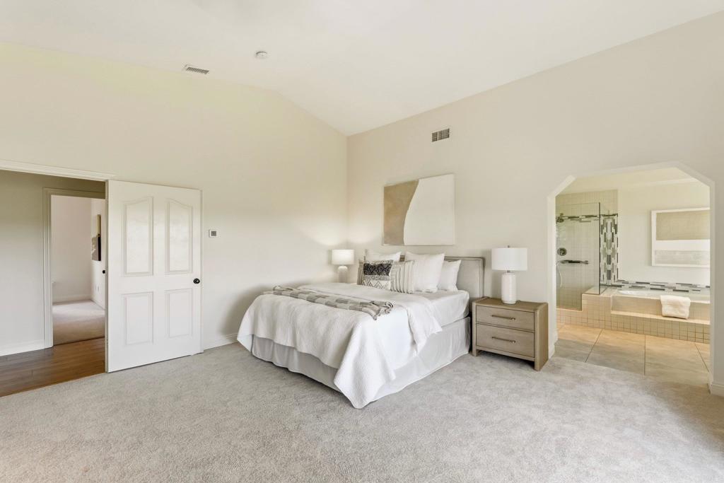 3044 Camino Del Rancho Encinitas, CA 92024 - Photo 23 of 65 Gallery Image 23