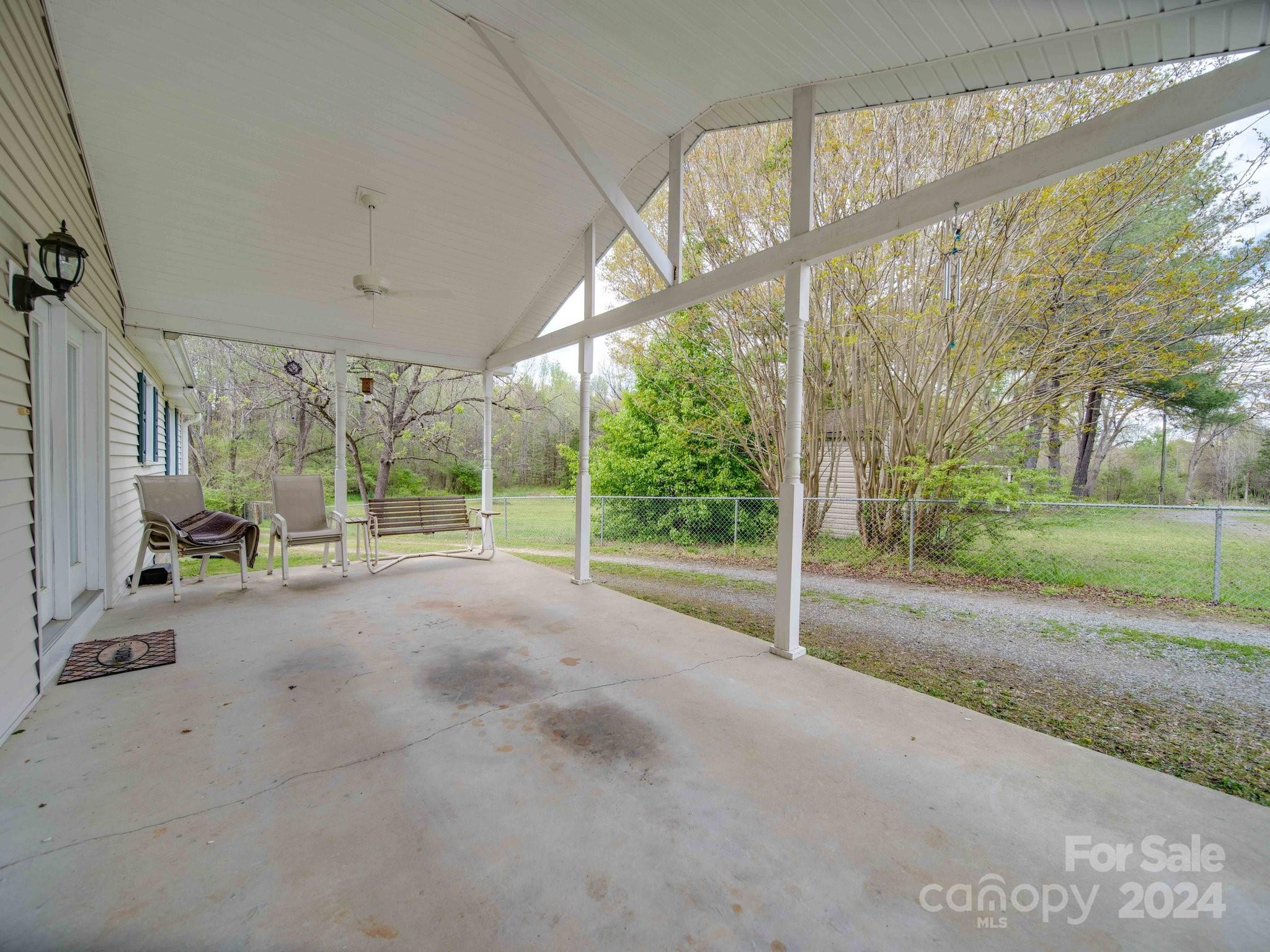 991 Riddle Mill Road Clover, SC 29710 - Photo 8 of 26 Gallery Image 8