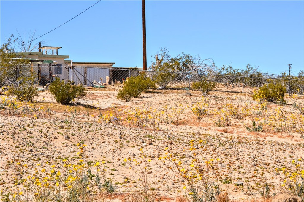 4040 Peter Rabbit Trail Twentynine Palms, CA 92277 - Photo 26 of 28 a view of ocean