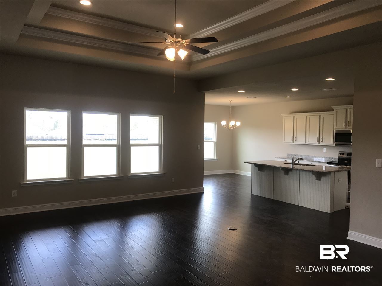 1406 Hickory Street South, Unit 5 Foley, AL 36535 - Photo 3 of 18 Great Room