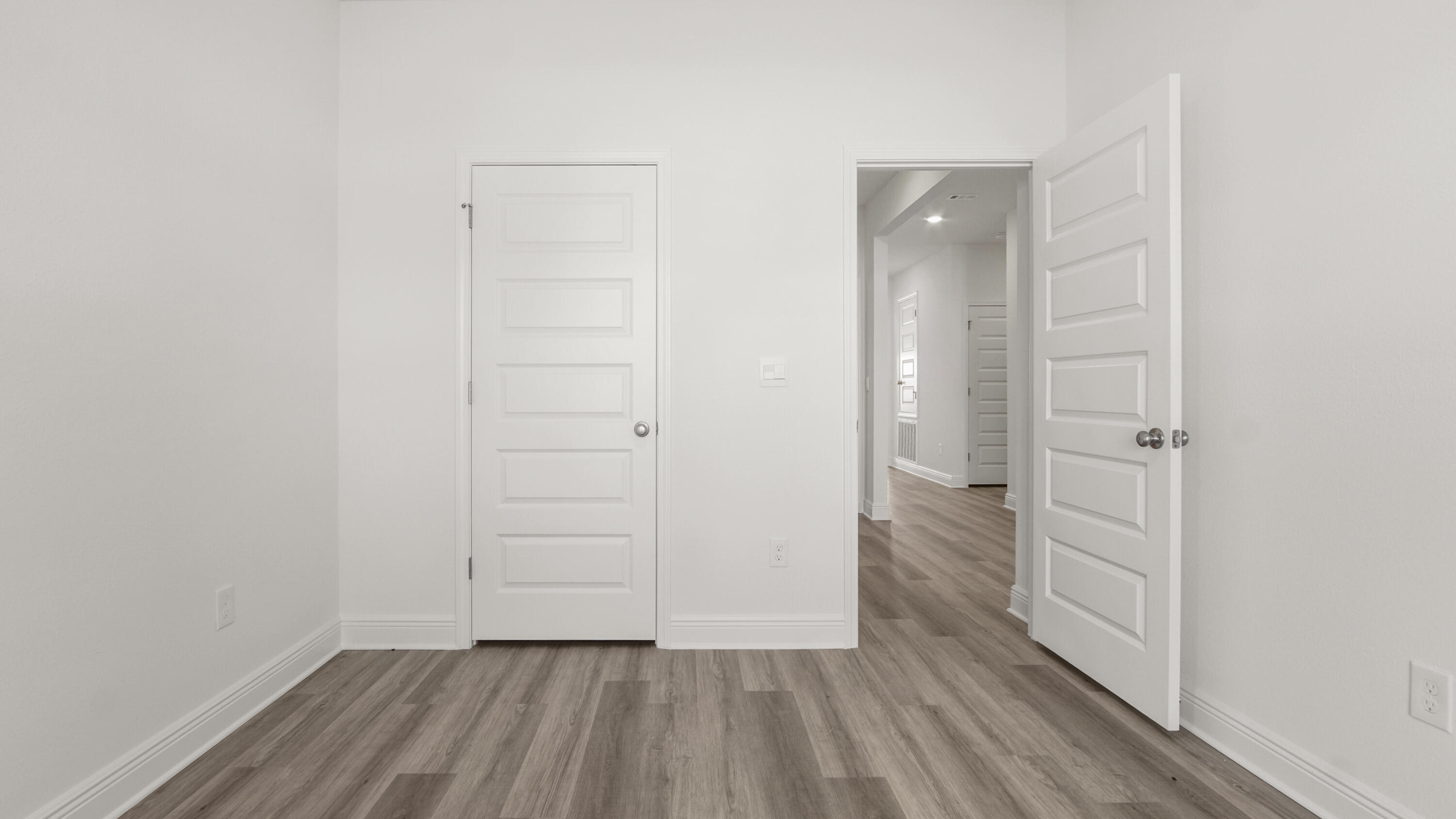 13 West W Farm Freeport, FL 32439 - Photo 6 of 38 wooden floor in an empty room