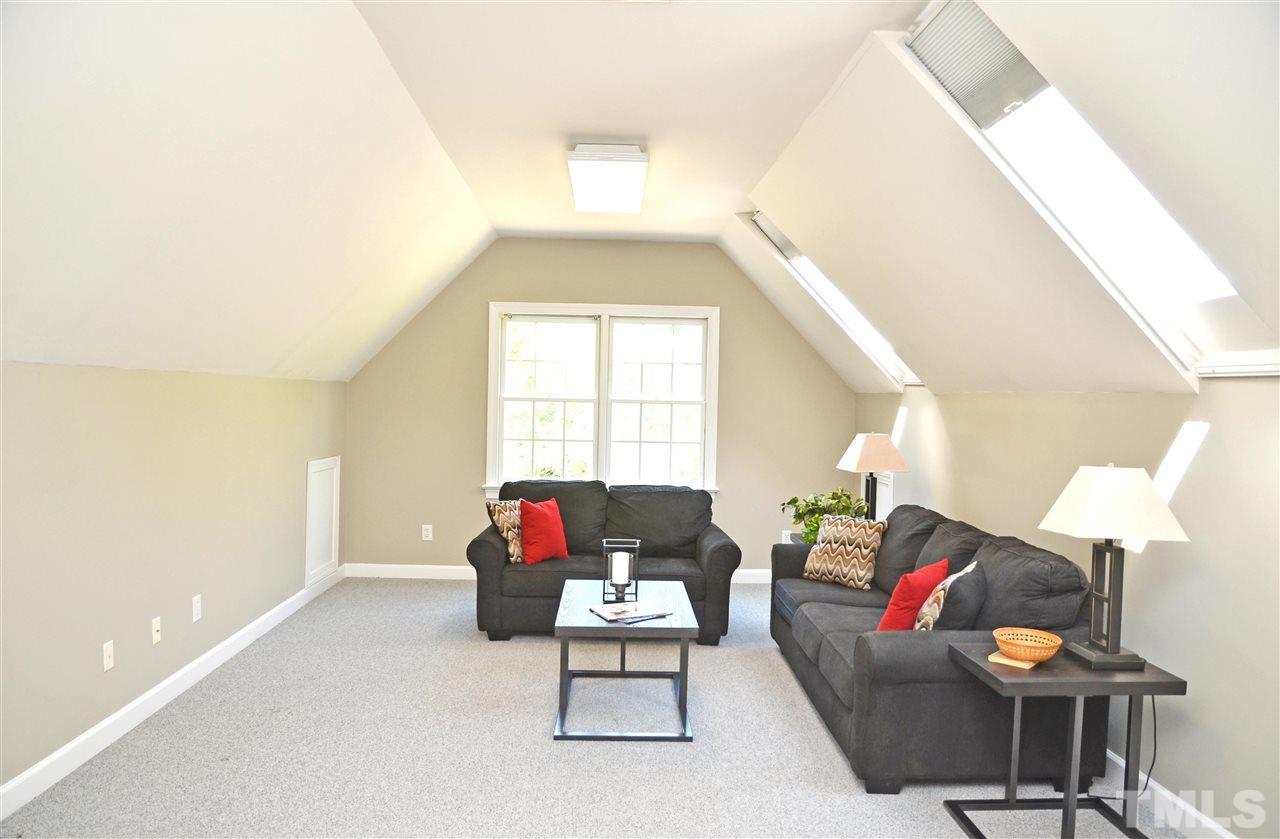 8516 Yucca Trail Raleigh, NC 27615 - Photo 18 of 25 Gallery Image 18