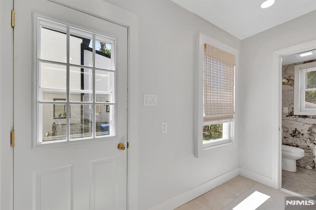 25 Riverview Avenue Rutherford, NJ 07070 - Photo 26 of 50