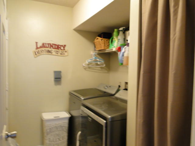 4904 Inskip Road Knoxville, TN 37918 - Photo 17 of 28 laundry