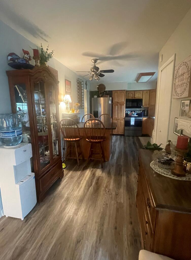5910 Hall Road Galloway, OH 43119 - Photo 10 of 20 Kitchen 3