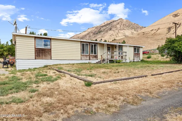 $340,000 | 13640 Old Naches Highway, Naches, WA 98937