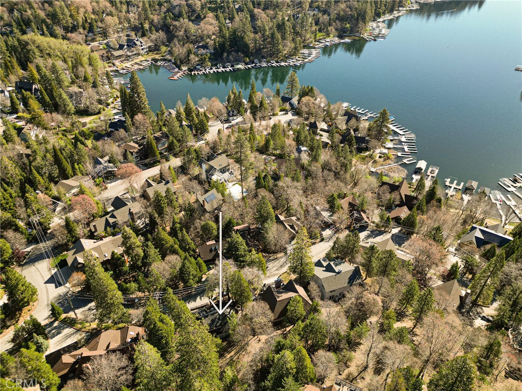 27538 West Shore Road Lake Arrowhead, CA 92352 - Photo 38 of 44