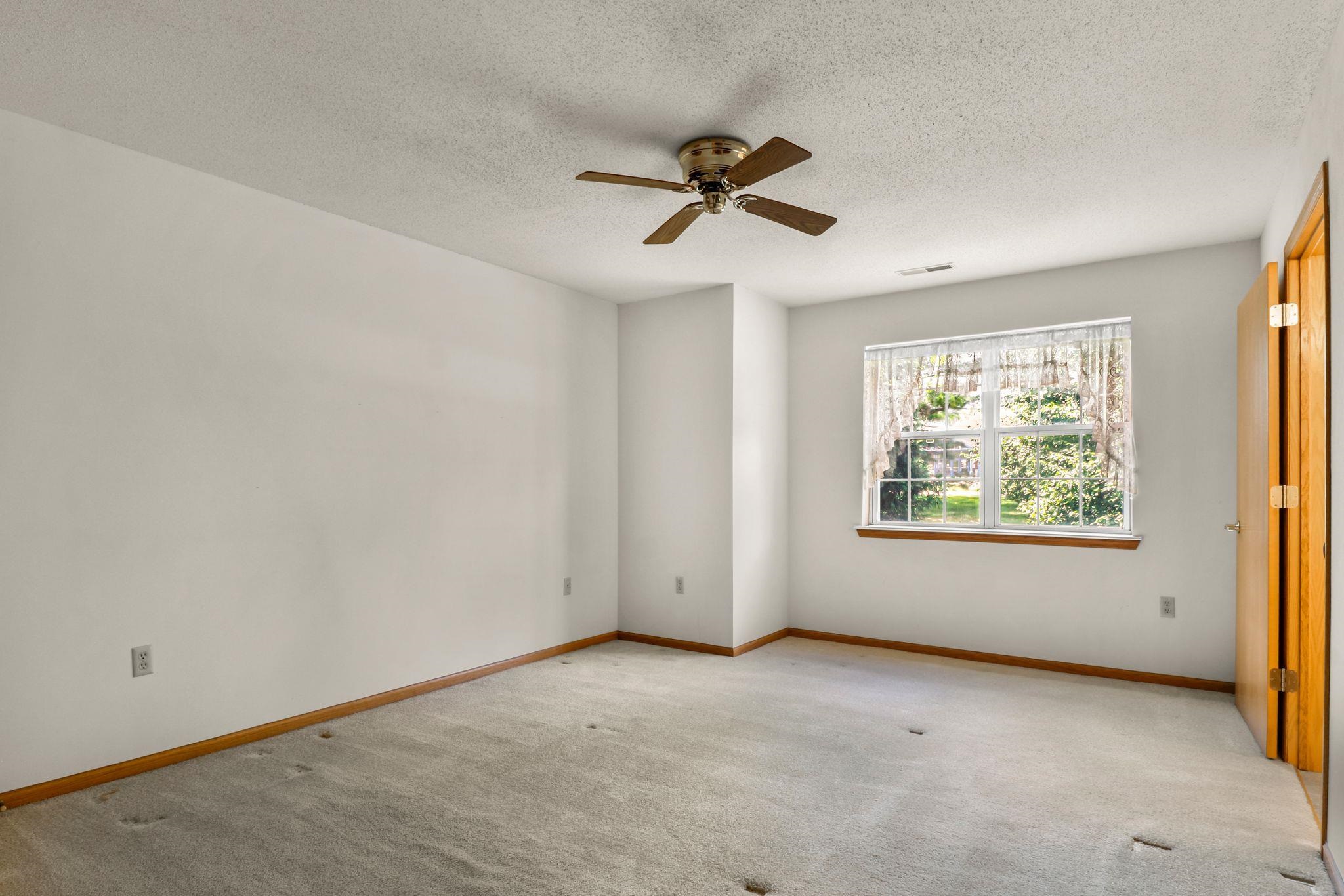 965 Park, Unit 101 Oregon, WI 53575 - Photo 21 of 31